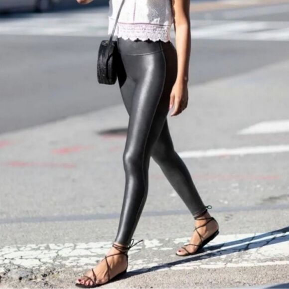 Spanx Faux Leather Leggings size S - Picture 1 of 6